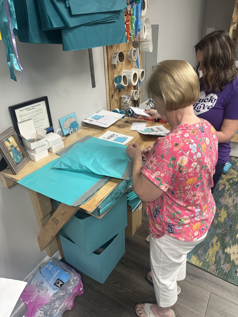 teal diva - - duck love week 2026